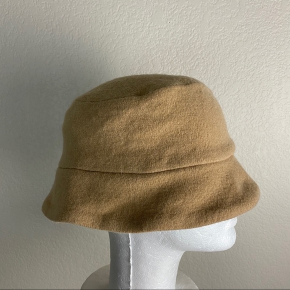 Banana Republic Bucket Hat OSFM main image 4